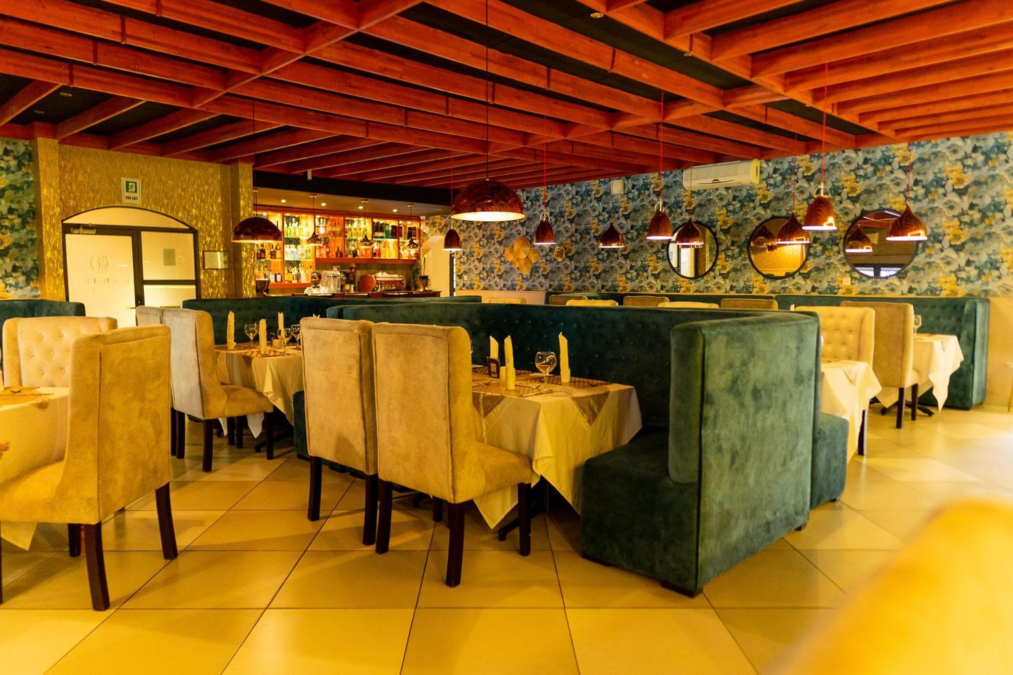 Casa Mia Lodge & Restaurant Blantyre Exterior photo