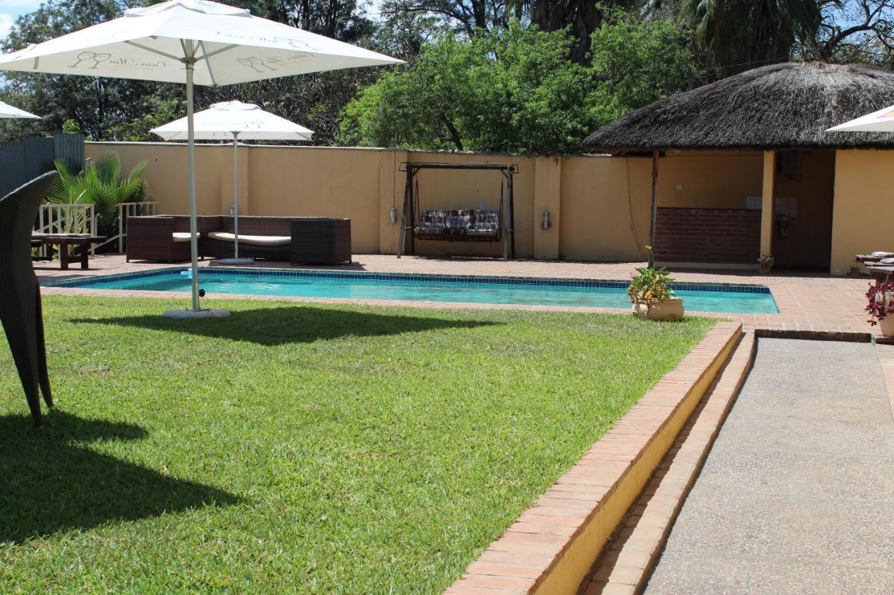 Casa Mia Lodge & Restaurant Blantyre Exterior photo